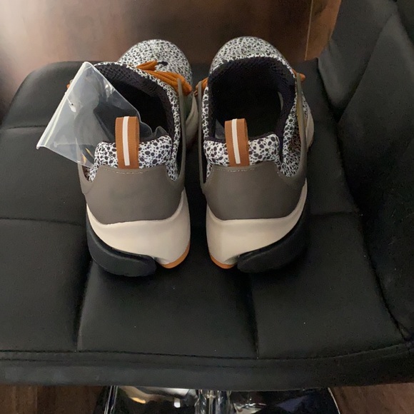 Nike air Presto Safari. Size XL (12-13) - Picture 3 of 4